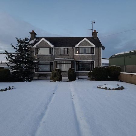 ניוקאסל The Mournes View Farmhouse מראה חיצוני תמונה